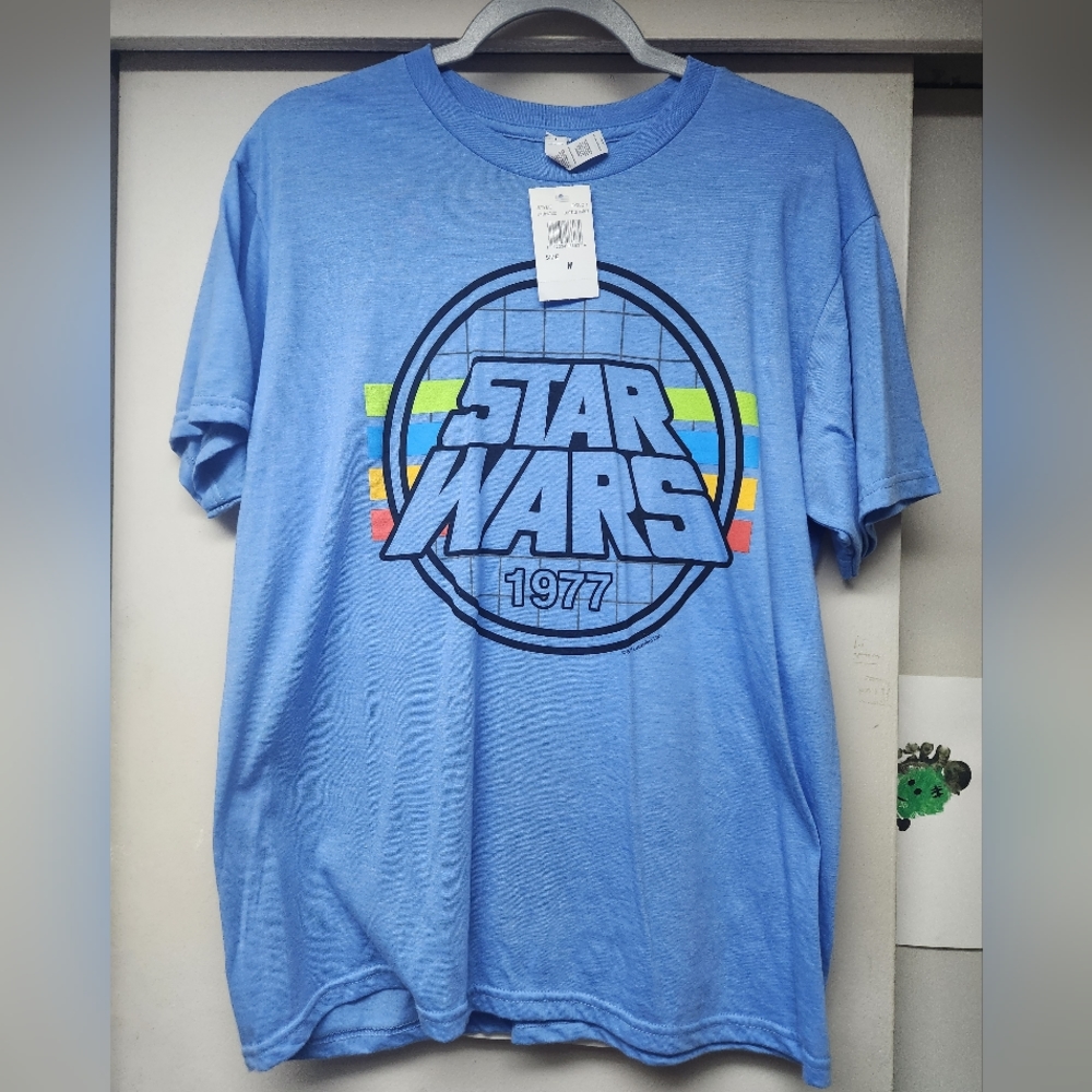 Star Wars T-shirt New with tags. Size medium.